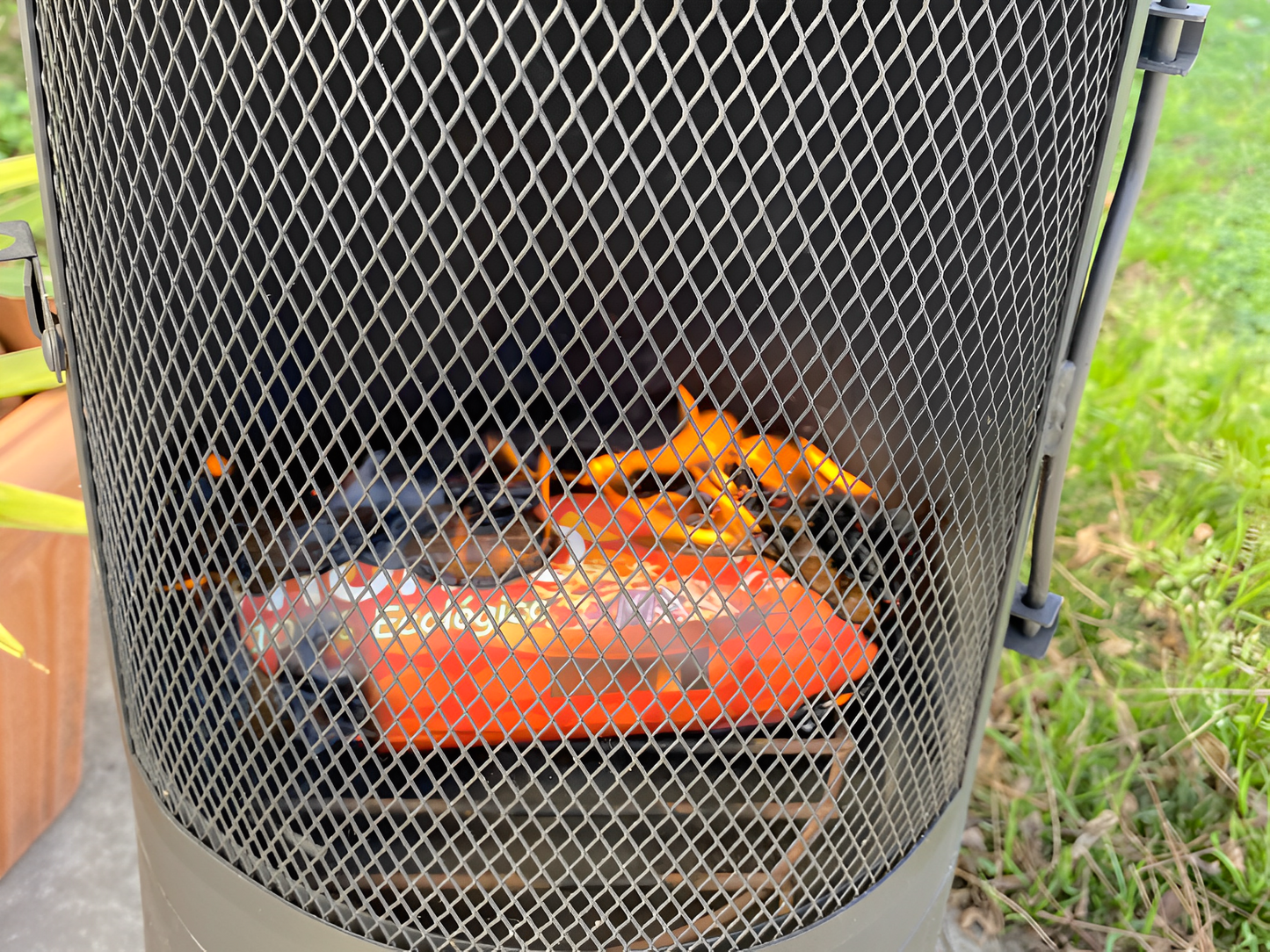Ceppo a Combustione Istantanea per Camini, Bracieri e Barbecue 1Kg Chama Vermelha